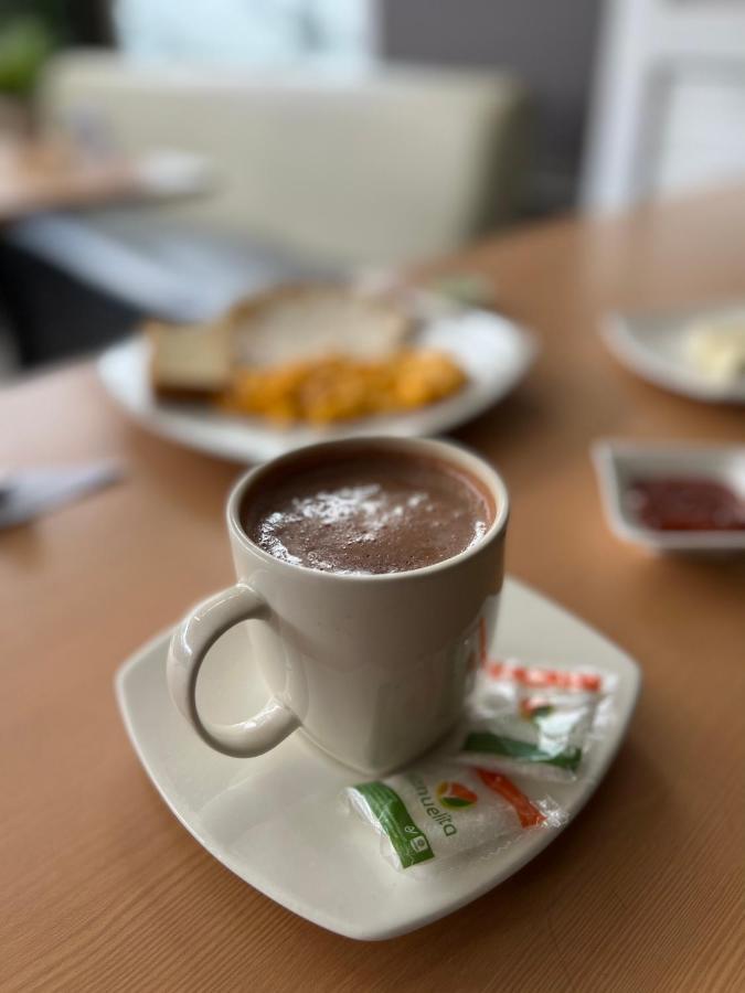 Hotel Volare Armenia  Dış mekan fotoğraf