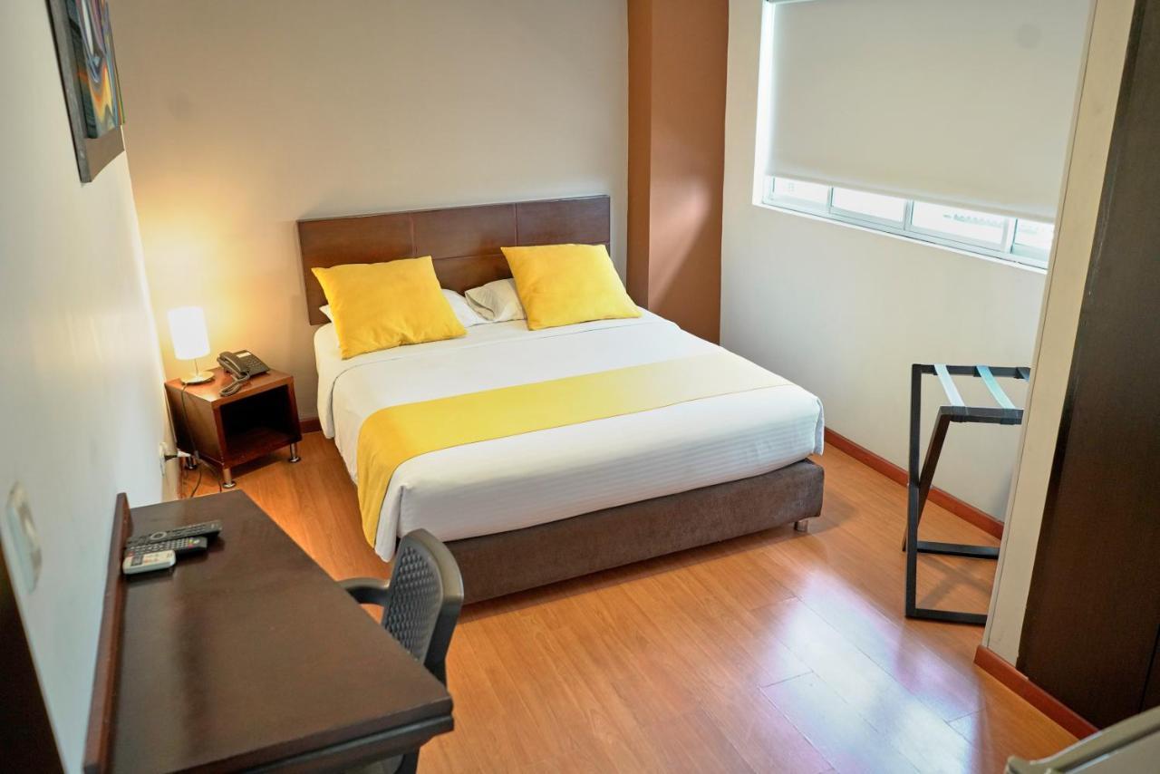 Hotel Volare Armenia  Dış mekan fotoğraf