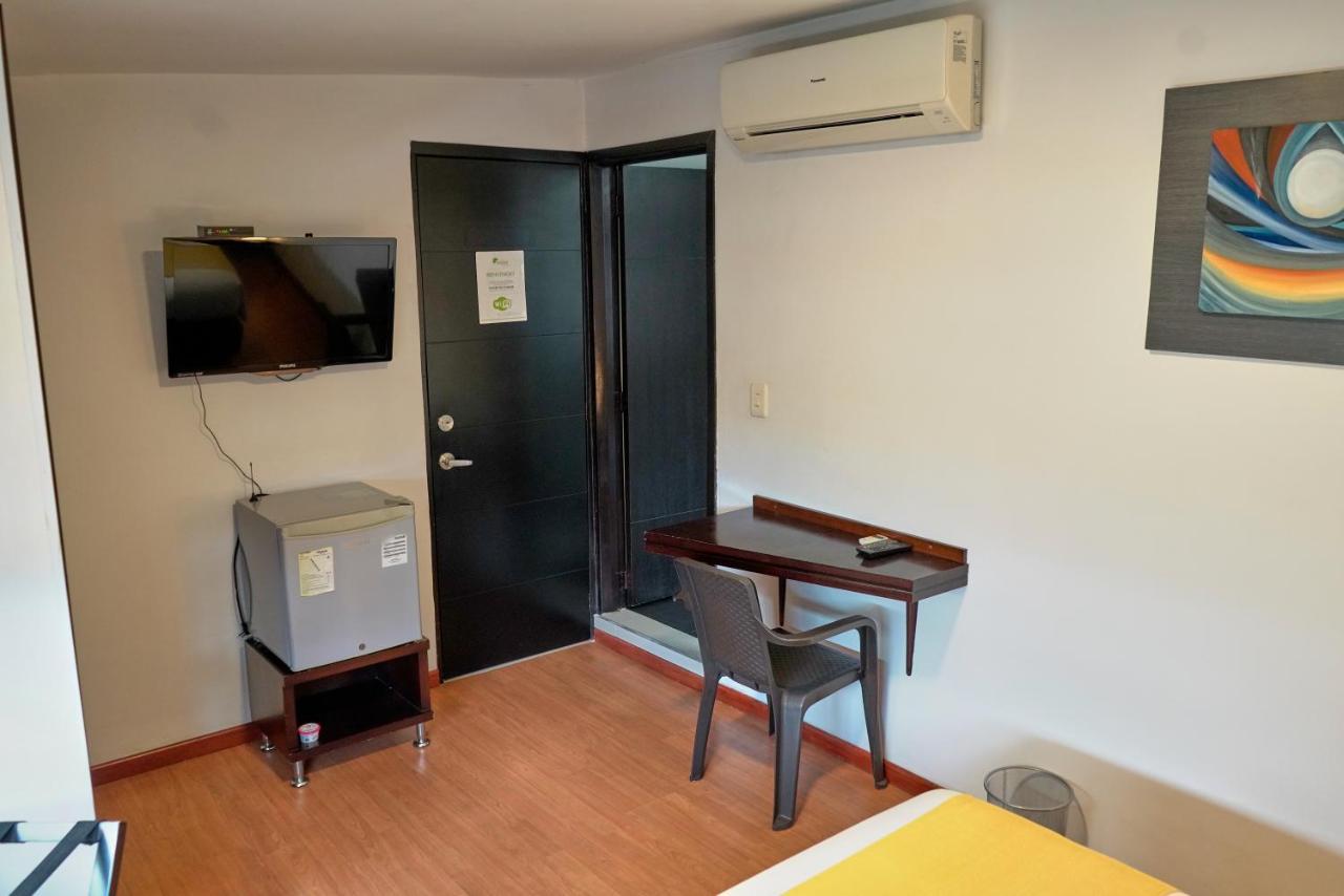 Hotel Volare Armenia  Dış mekan fotoğraf