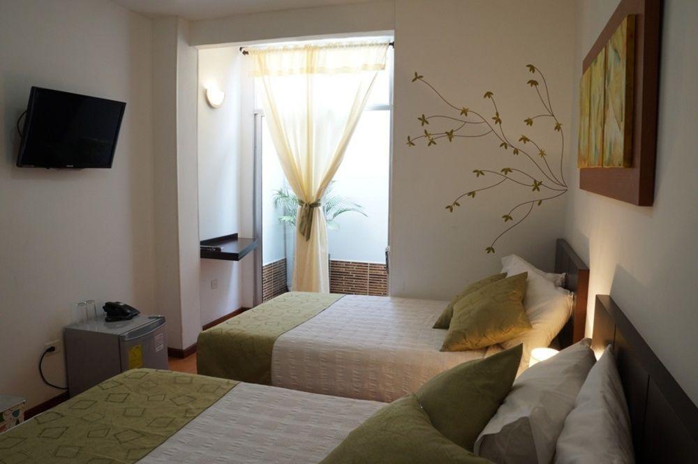 Hotel Volare Armenia  Dış mekan fotoğraf